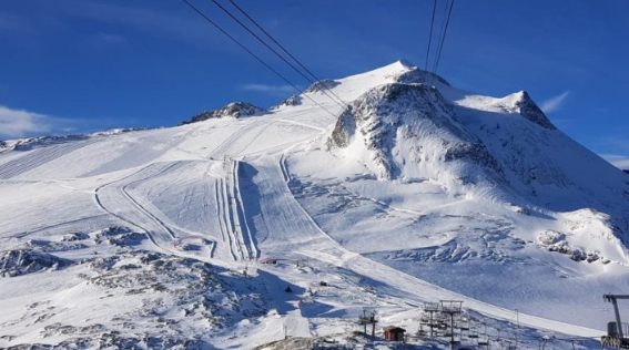 Tignes glacier ski area